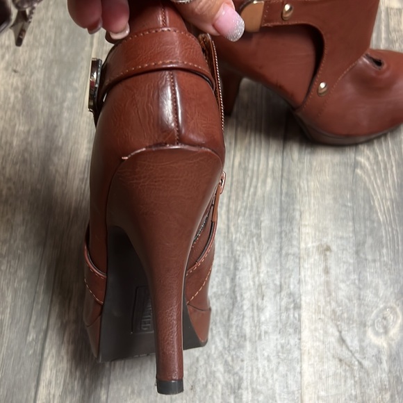 Unlisted - Picture 4 of 4